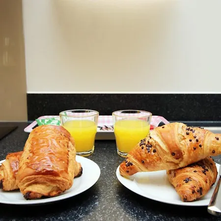 Near The Mall And Zoo Project | 2br דירה *