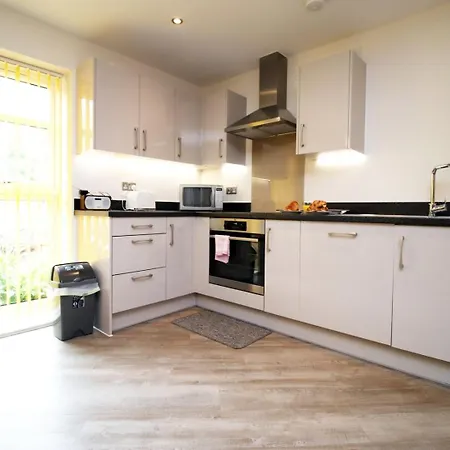 Апартаменти Near The Mall And Zoo Project | 2br *